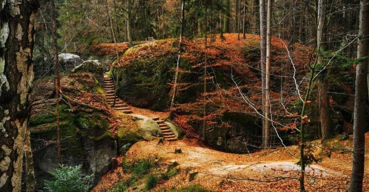 from-prague-full-day-bohemian-paradise-guided-hiking-trip