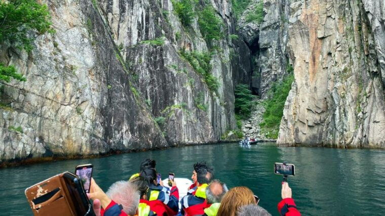 from-stavanger-lysefjord-sightseeing-rib-boat-tour-2