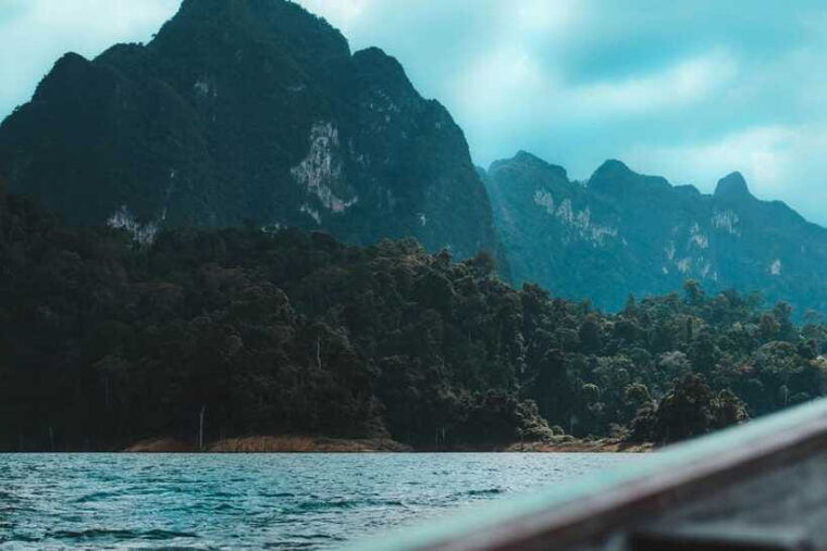from-surat-thani-khao-sok-private-boat-tour