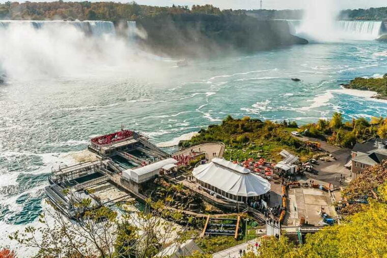 from-toronto-customizable-guided-day-trip-to-niagara-falls