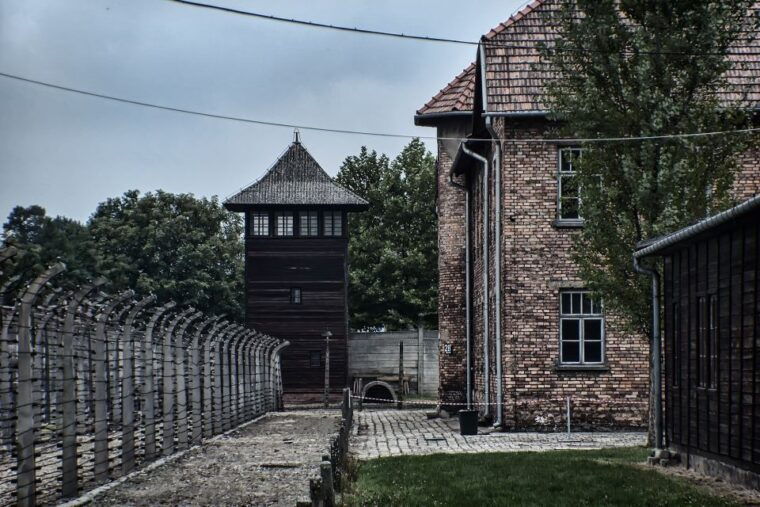 from-wroclaw-full-day-auschwitz-birkenau-guided-tour