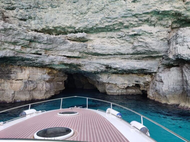 full-day-private-boat-charter-in-malta-comino