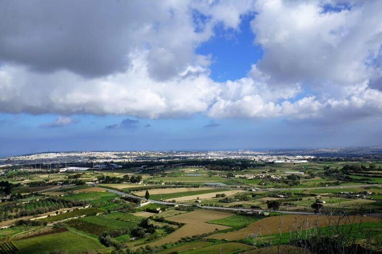 full-day-private-tour-around-the-island-in-malta-3