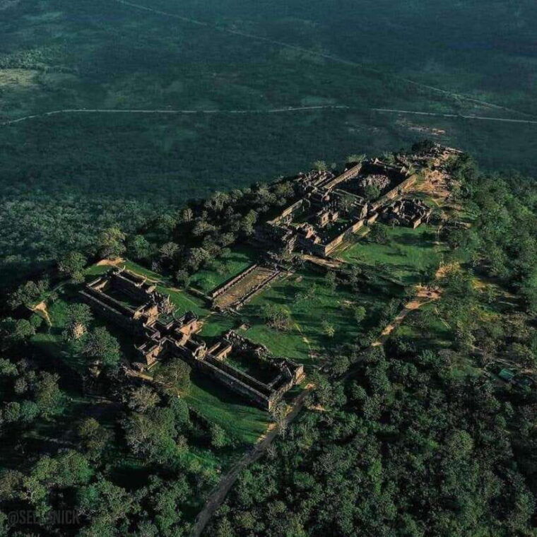 full-day-tour-preah-vihea-koh-ker-temple