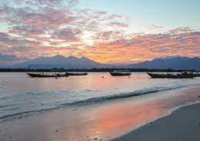 gili-t-island-the-thrilling-sunset-snorkeling-adventure