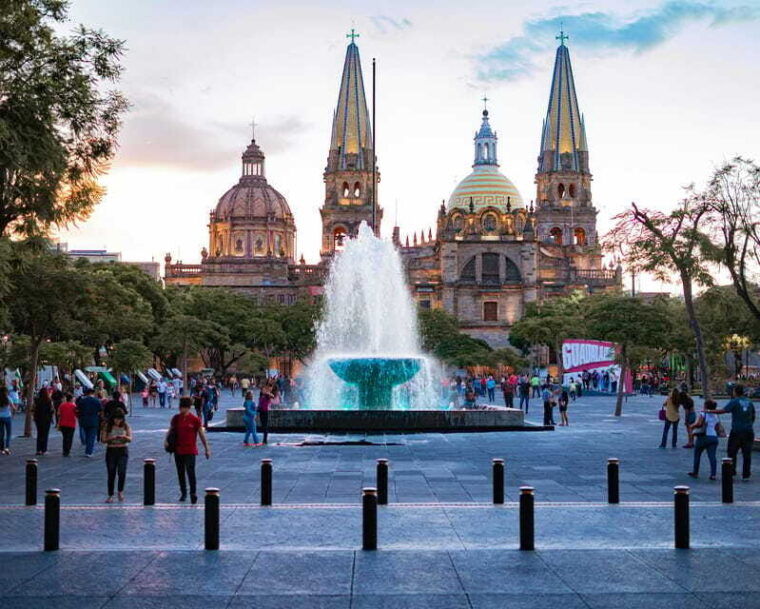 guadalajara-city-center-walking-tour