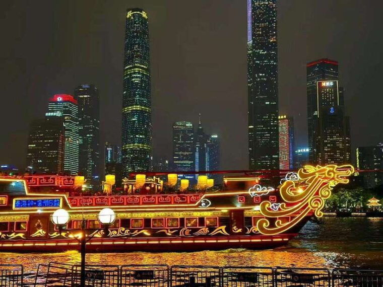 guangzhou-pearl-river-night-cruise-and-city-highlights