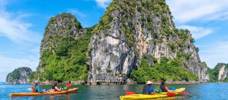 ha-long-bay-1-day-5-star-cruise-buffet-luch-rich-menu