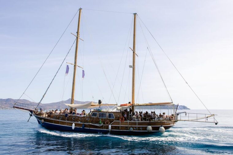 half-day-athens-cruise-swim-stoplunch-and-drinks-included
