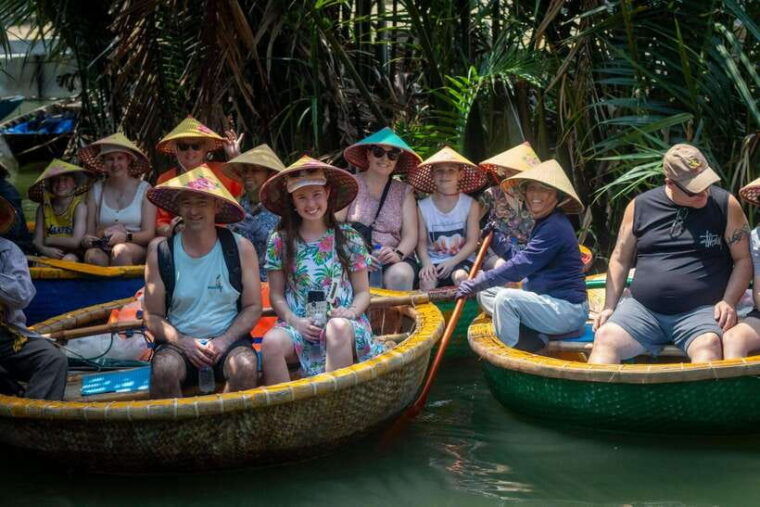 half-day-hoi-an-cooking-class-basket-boat-ride-experience