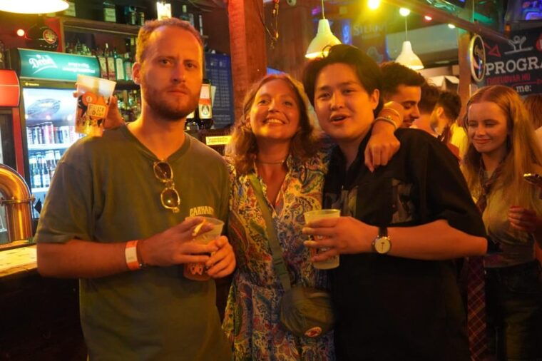 hamburg-reeperbahn-pub-crawl-with-shots-and-games