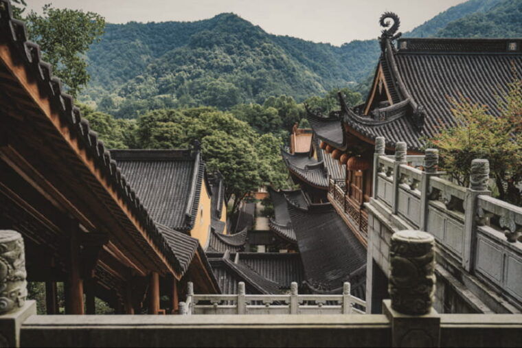 hangzhou-private-day-trip-by-bullet-train-from-shanghai