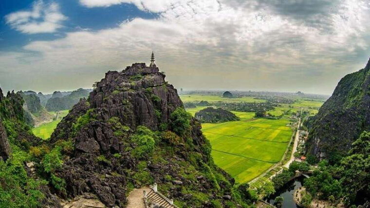 hanoi-2d-1n_-ha-long-1day-ninh-binh-full-day-and-bungalow