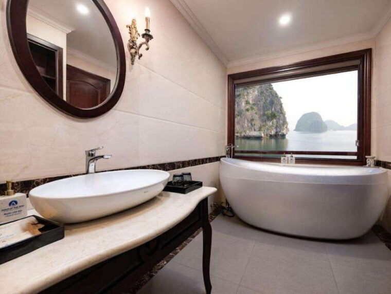 hanoi-3-day-ninh-binh-and-halong-lanha-bay-5-star-cruise