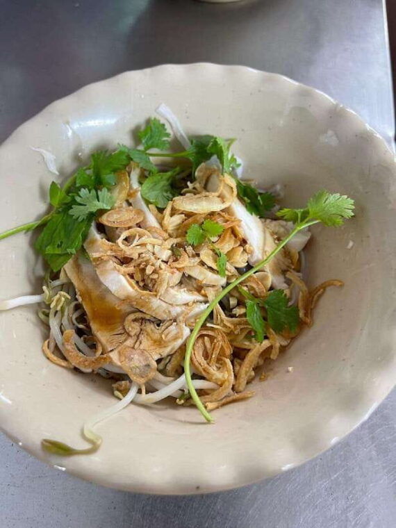 hanoi-3-hours-of-the-street-food-tour-with-local-delicacies