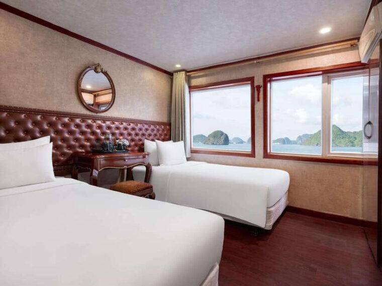 hanoi-breathtaking-beauty-bai-tu-long-2-day-scenic-cruise