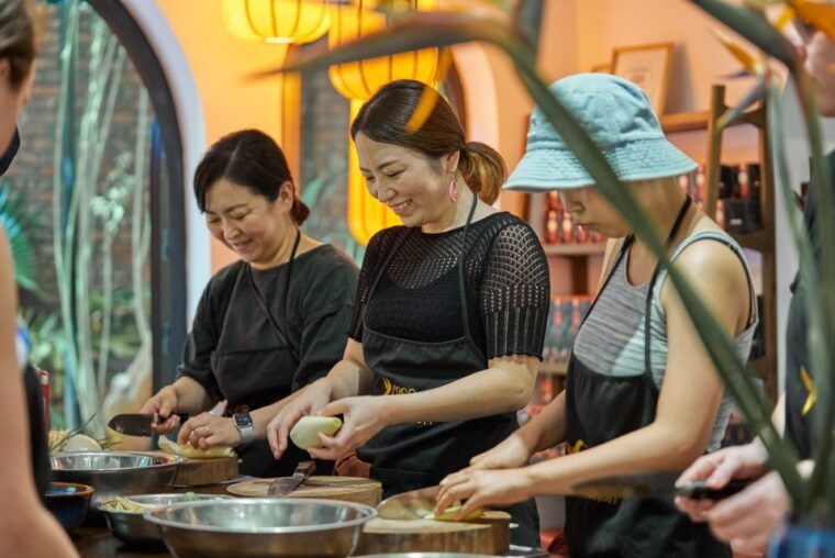 hanoi-cooking-class-in-a-local-villa-with-market-tour
