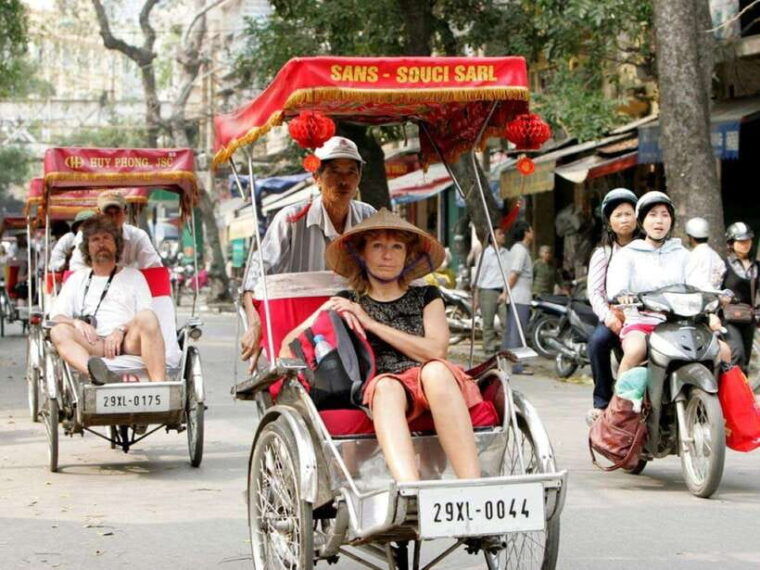 hanoi-cyclo-the-old-quarter-and-egg-coffee-tour