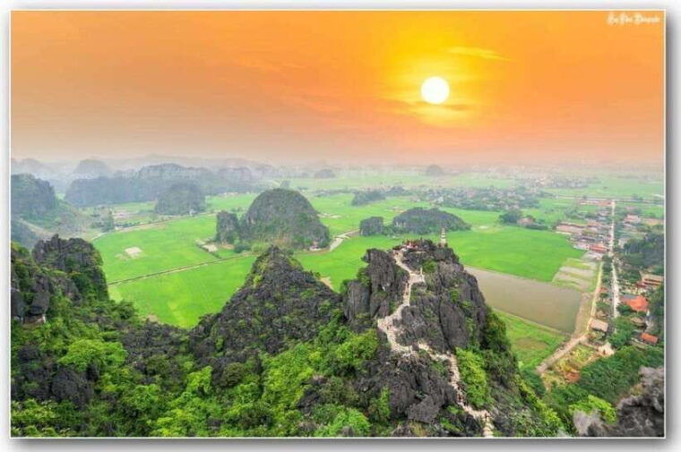 hanoi-full-day-hoa-lu-tam-coc-mua-cave-by-limousine