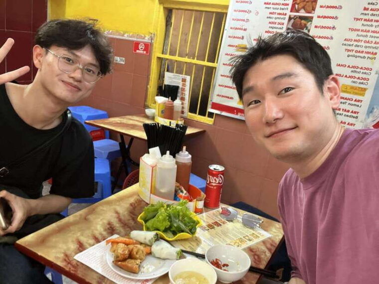 hanoi-old-quarter-street-food-tour-with-12-tastings