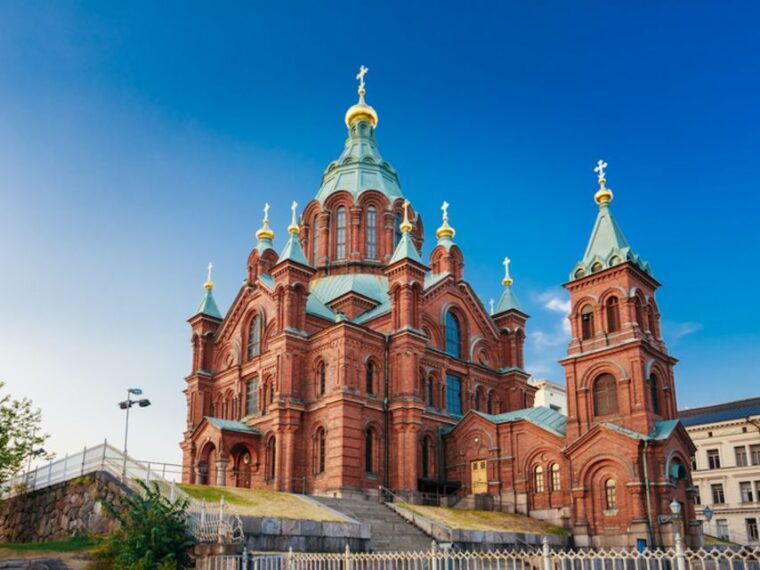 helsinki-city-highlights-and-suomenlinna-eco-friendly-tour