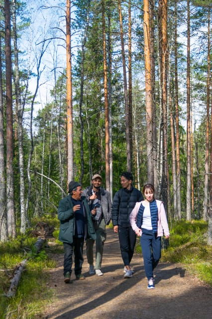 helsinki-nuuksio-national-park-hiking-with-campfire-lunch