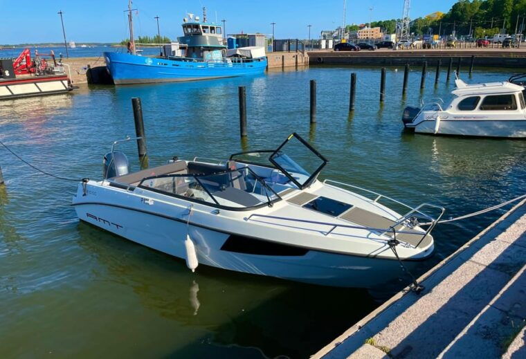 helsinki-private-boat-tour