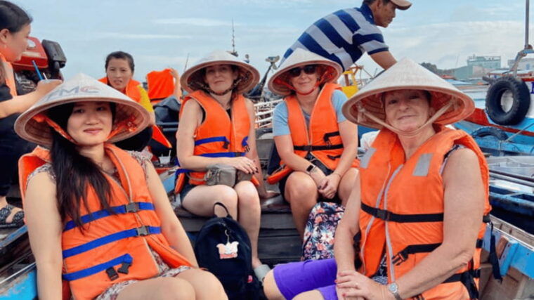 ho-chi-minh-mekong-2d1n-boat-bike-cooking-class-in-rural