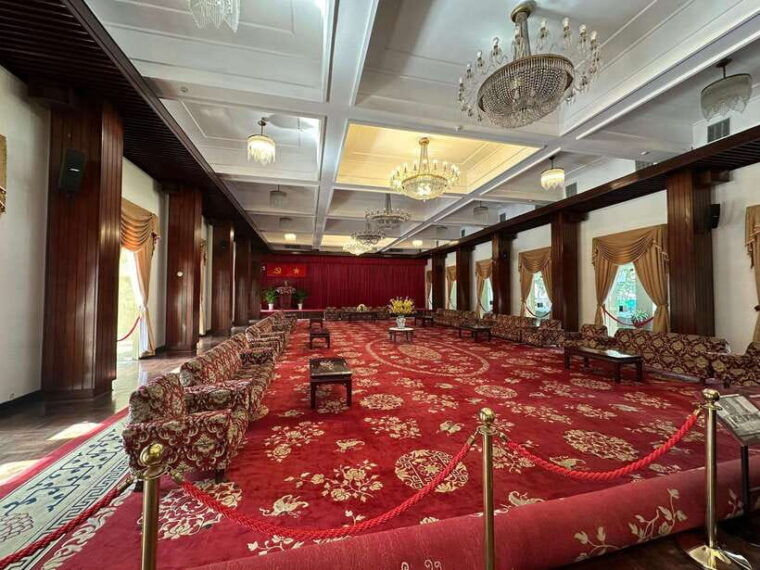 ho-chi-minh-war-remnants-museum-independence-palace-tour