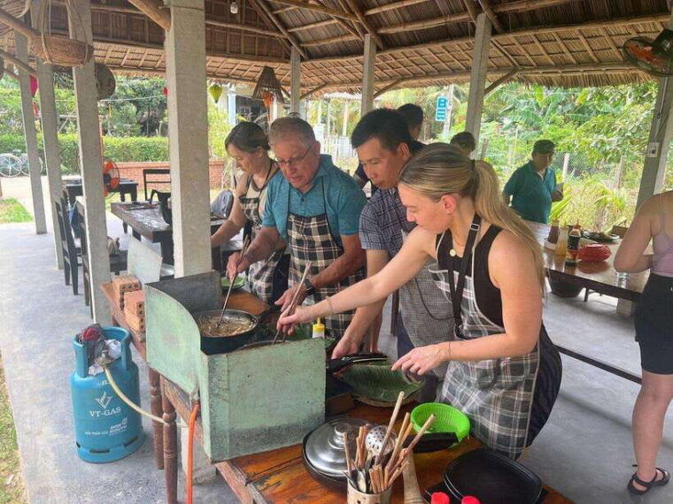hoi-an-eco-tour-local-market-basket-boat-cooking-class