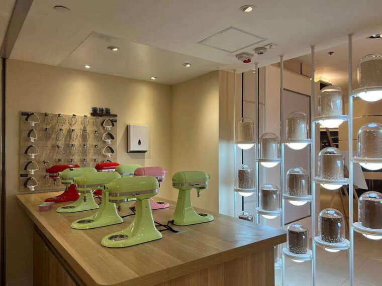 hong-kong-diy-baking-workshop-airy-teddy-cake-sandwich