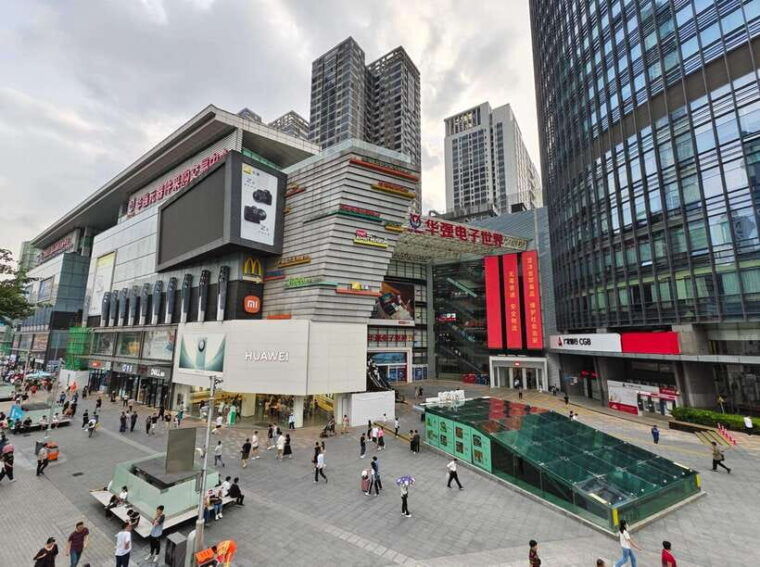 huaqiangbei-insider-tour-explore-shenzhens-tech-wonderland