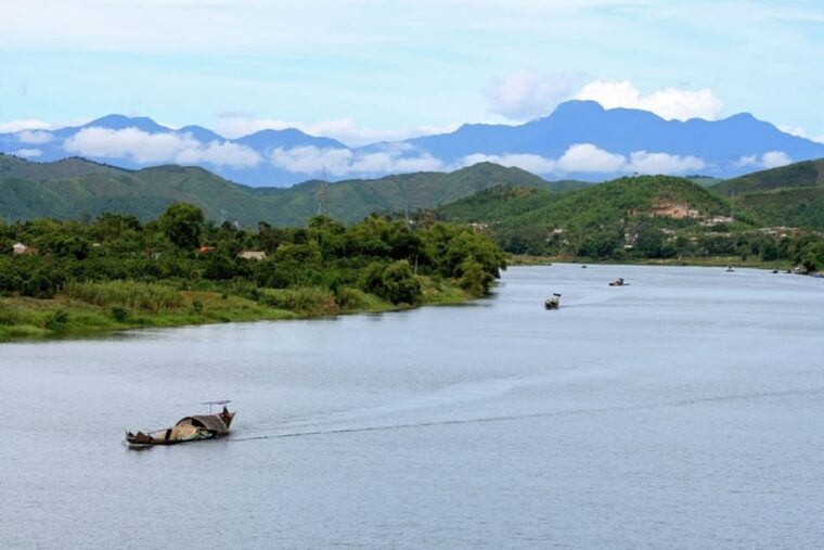 hue-private-day-tour-shore-excursion-from-tien-sa-port
