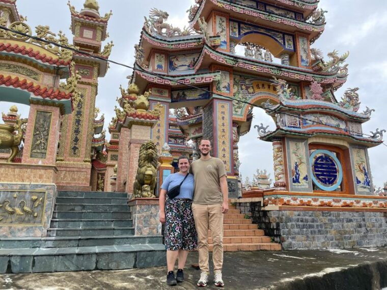 hue-transfer-to-hoi-an-via-marble-moutain-an-bang-cemetery