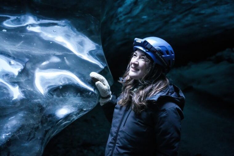 iceland-private-ice-cave-captured-with-professional-photos