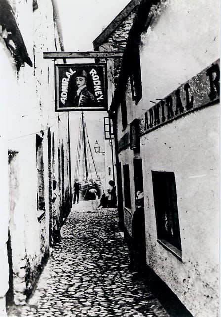 ilfracombe-harbour-ghost-tour-2