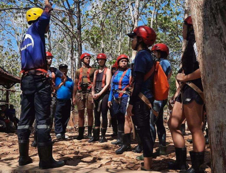 jomblang-cave-pindul-cave-including-guide-lunch-ticket