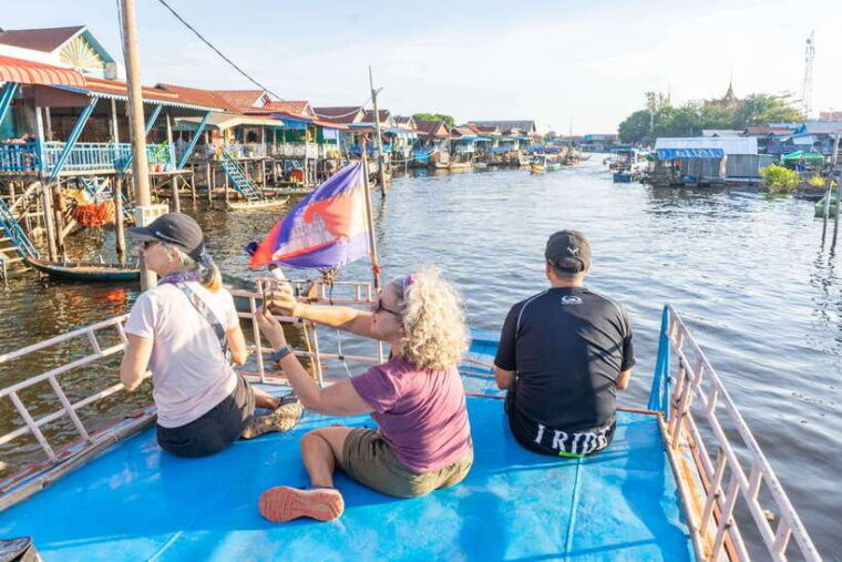 kampong-phluk-floating-village-bike-tour-and-sunset-cruise