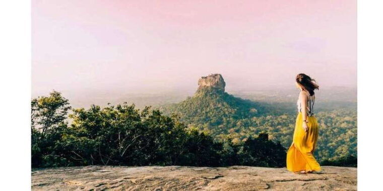 kandy-to-sigiriya-day-tours-tuk-tuk-by-local