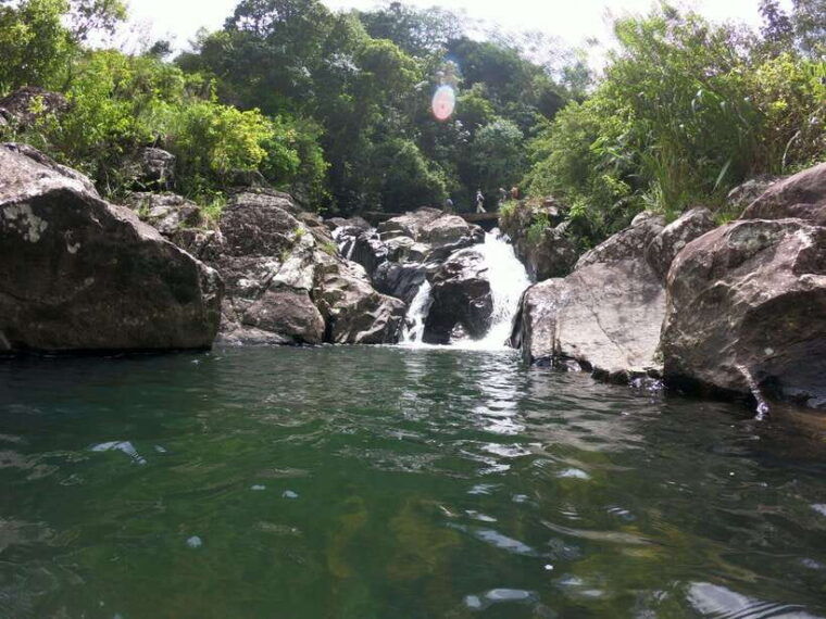 kandy-waterfalls-and-local-village-day-tour-with-lunch