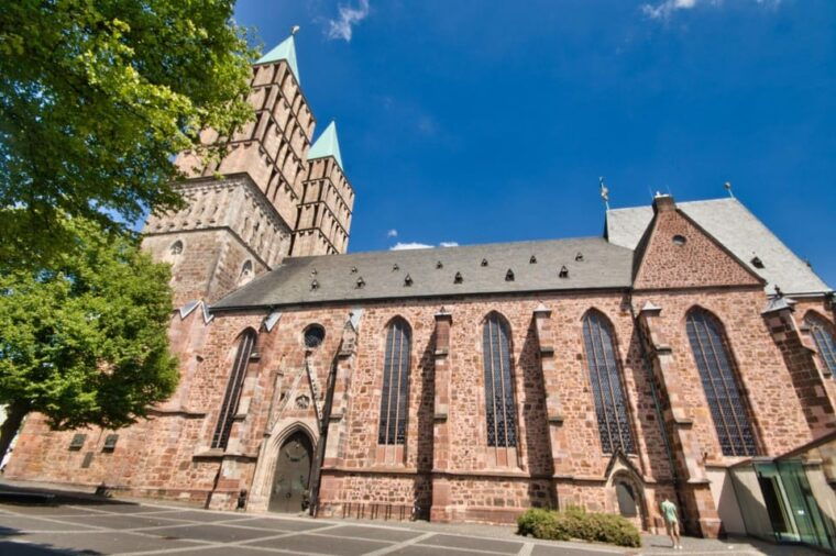 kassel-old-town-audio-rally-by-p-i-sir-peter-morgan