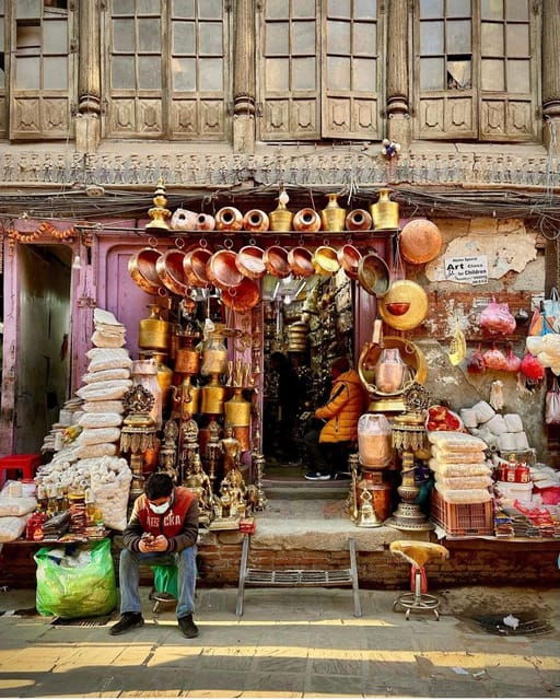 kathmandu-old-city-tour-asan-bazaar-evening-walking-tour