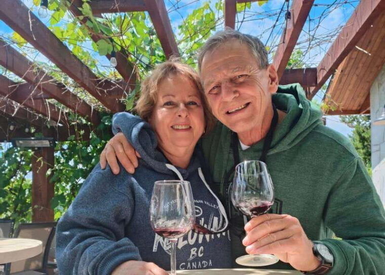 kelowna-e-bike-guided-wine-tour-with-lunch-tastings
