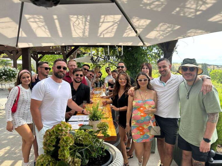 kelowna-mystery-full-day-guided-wine-tour