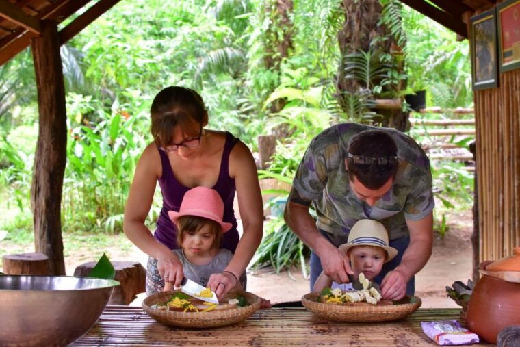 khao-lak-khao-sok-private-elephant-daycare-bamboo-rafting
