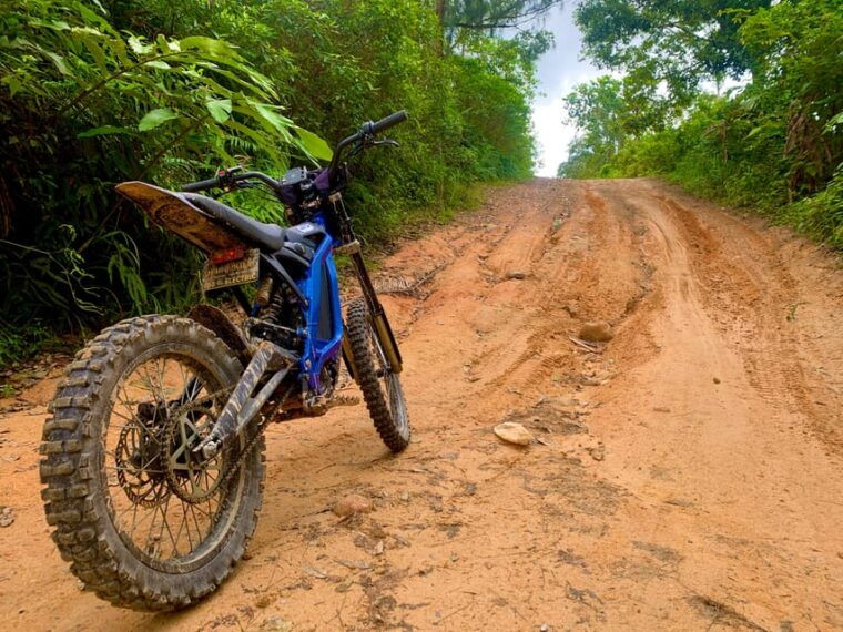 koh-samui-electric-motorbike-trip-in-mountain