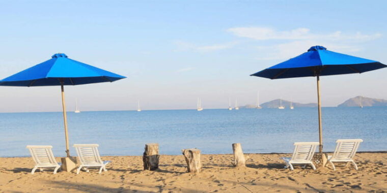 komodo-island-3d2n-private-speedboat-land-tour-hotel