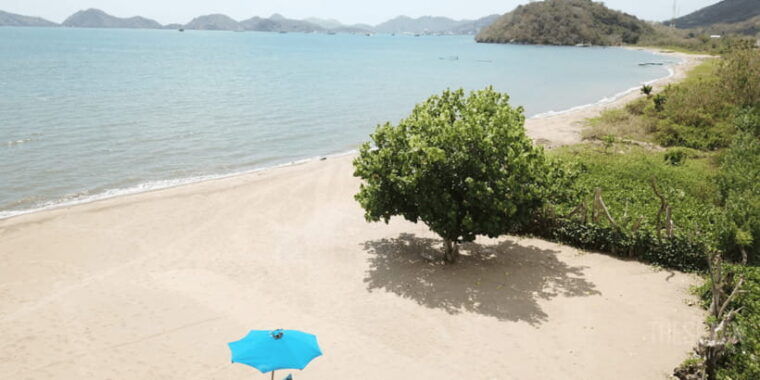 komodo-islands-2d1n-speedboat-tour-land-tour-hotel-stay