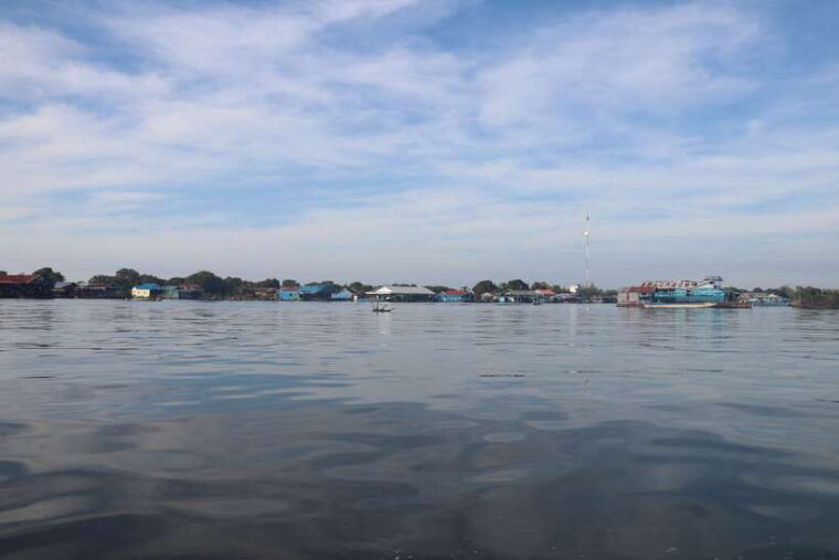 kompong-khleang-floating-village-full-day-from-siem-reap