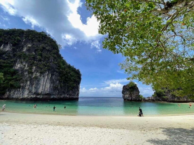 krabi-hong-island-full-throttle-fun-by-speedboat-with-lunch